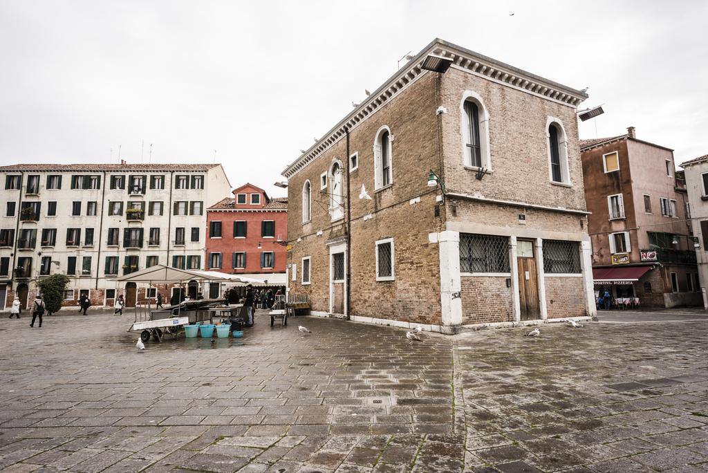 Myplace Campo Santa Margherita Apartments Venedig Exterior foto