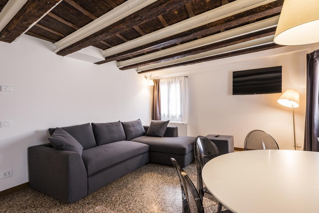 Myplace Campo Santa Margherita Apartments Venedig Exterior foto