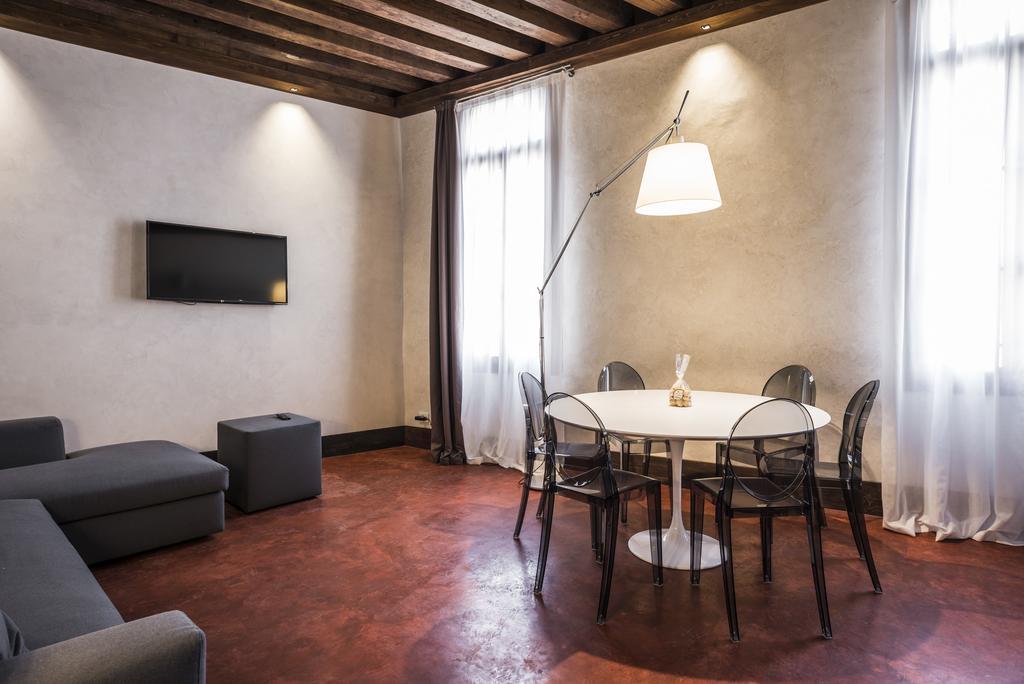 Myplace Campo Santa Margherita Apartments Venedig Exterior foto