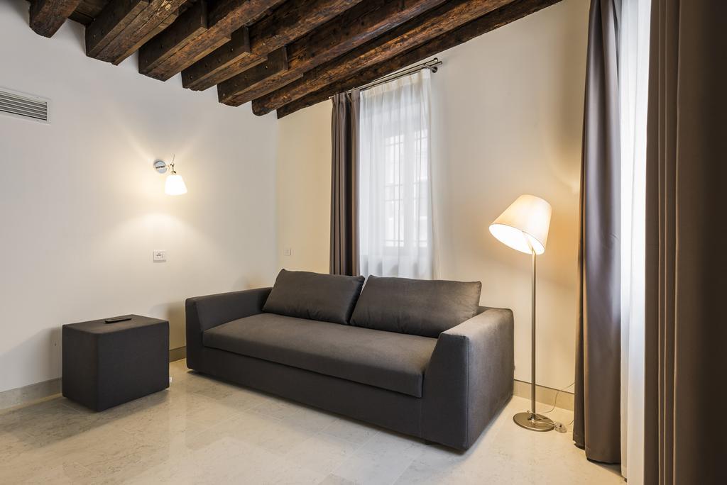 Myplace Campo Santa Margherita Apartments Venedig Exterior foto